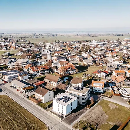 Easy - Self Check In - Out
