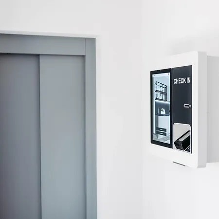 Easy - Self Check In - Out Apartment *