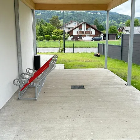 Easy - Self Check In - Out *