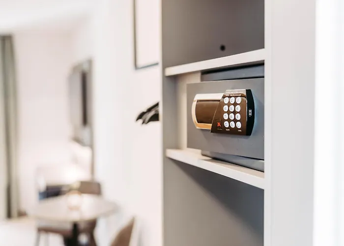 Easy - Self Check In - Out *