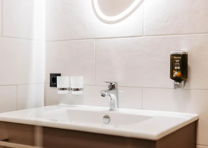 Easy - Self Check In - Out Appartement Höchst