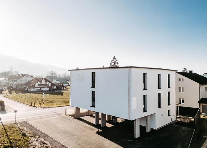 Easy - Self Check In - Out